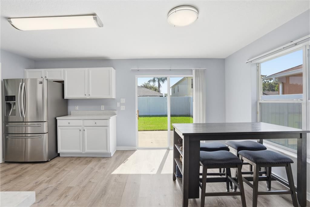 For Sale: $368,000 (3 beds, 2 baths, 1552 Square Feet)