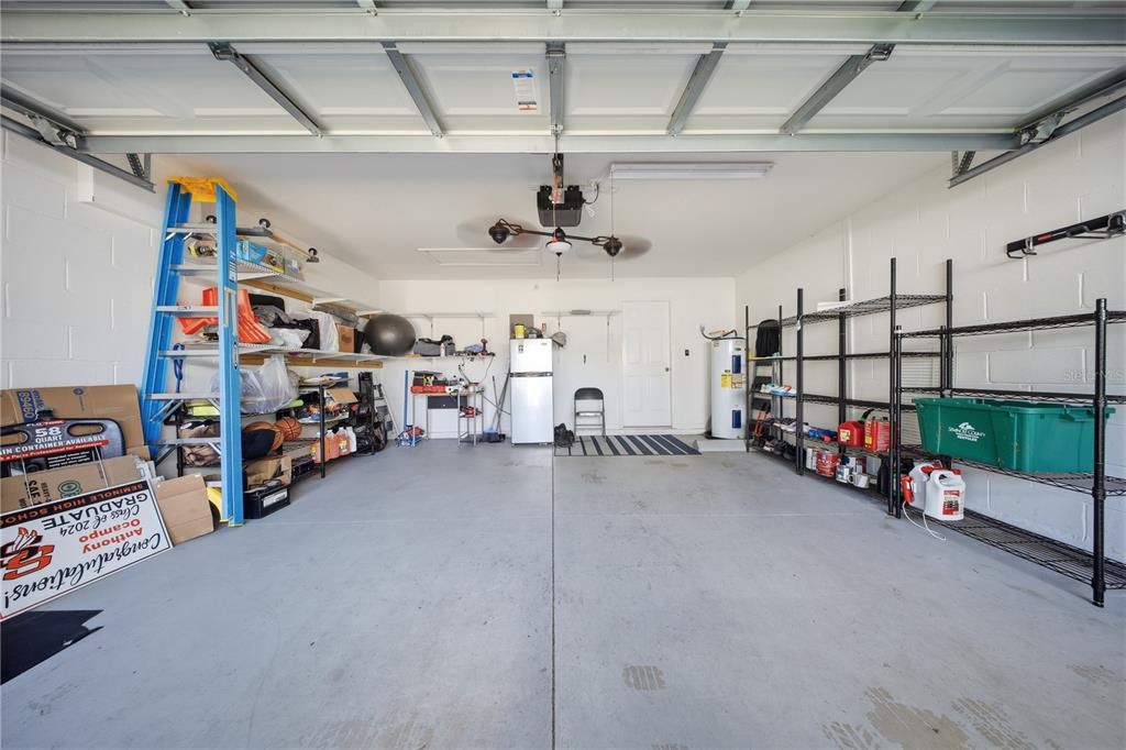For Sale: $368,000 (3 beds, 2 baths, 1552 Square Feet)