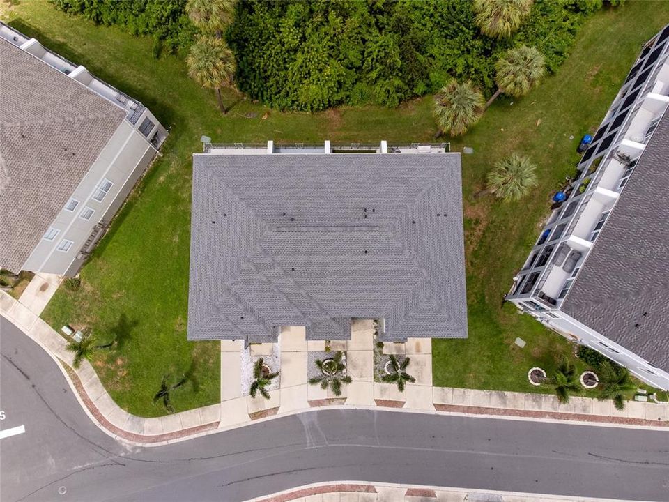 En Venta: $270,000 (2 camas, 2 baños, 1200 Pies cuadrados)