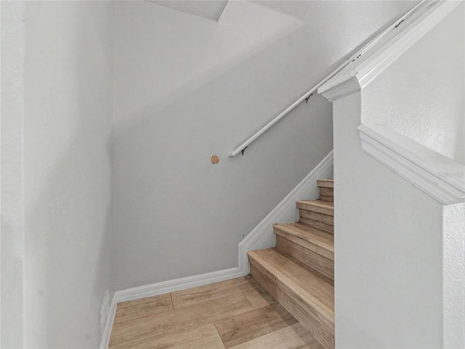 En Venta: $270,000 (2 camas, 2 baños, 1200 Pies cuadrados)