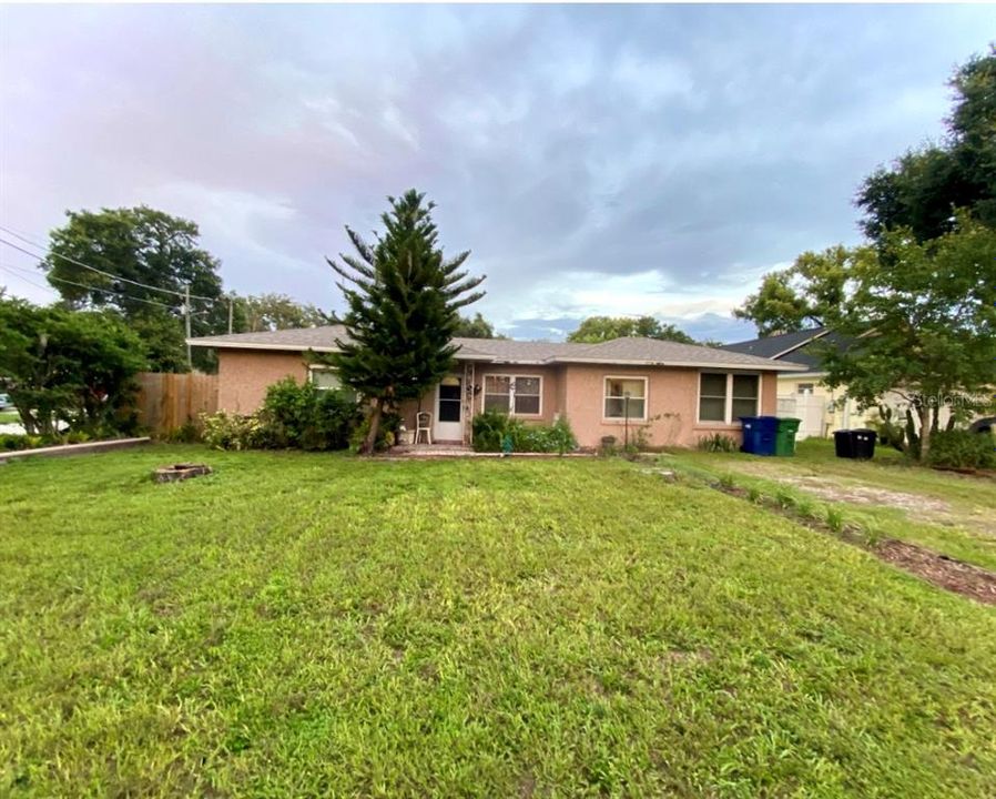 En Venta: $320,000 (2 camas, 1 baños, 934 Pies cuadrados)