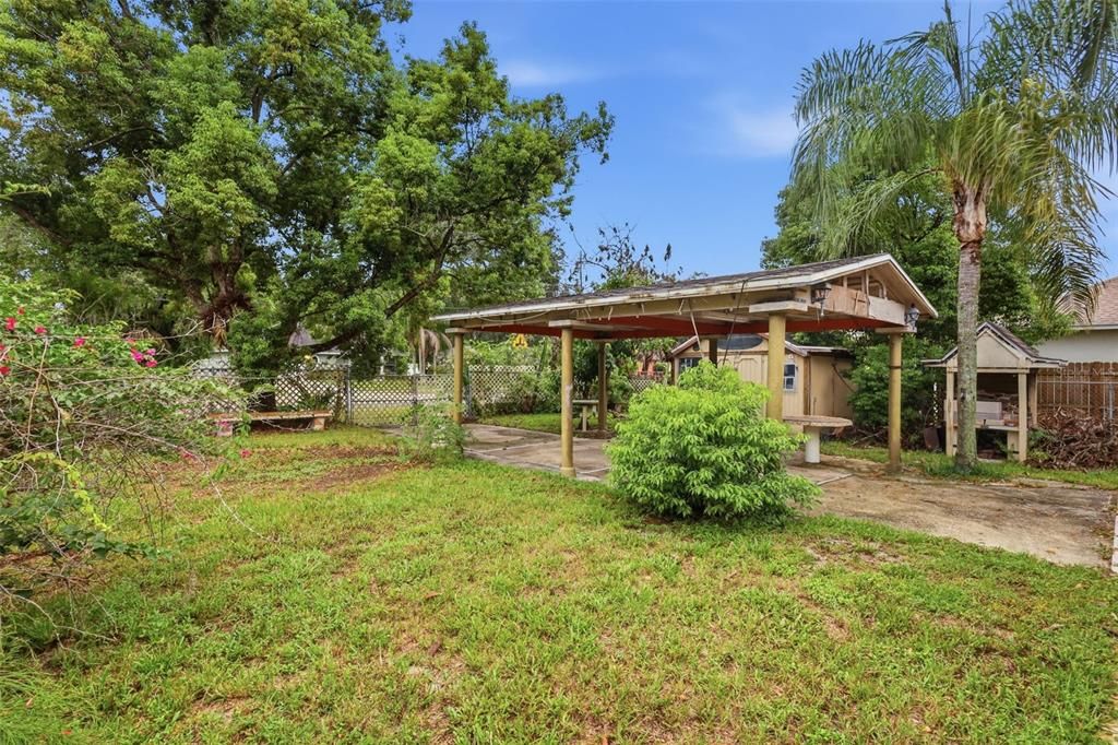 En Venta: $275,000 (3 camas, 2 baños, 1621 Pies cuadrados)