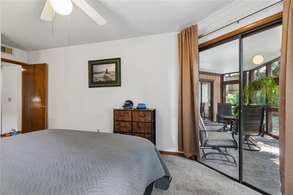 En Venta: $169,900 (2 camas, 2 baños, 1150 Pies cuadrados)