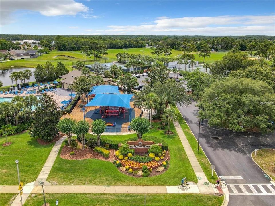 En Venta: $650,000 (4 camas, 3 baños, 2625 Pies cuadrados)