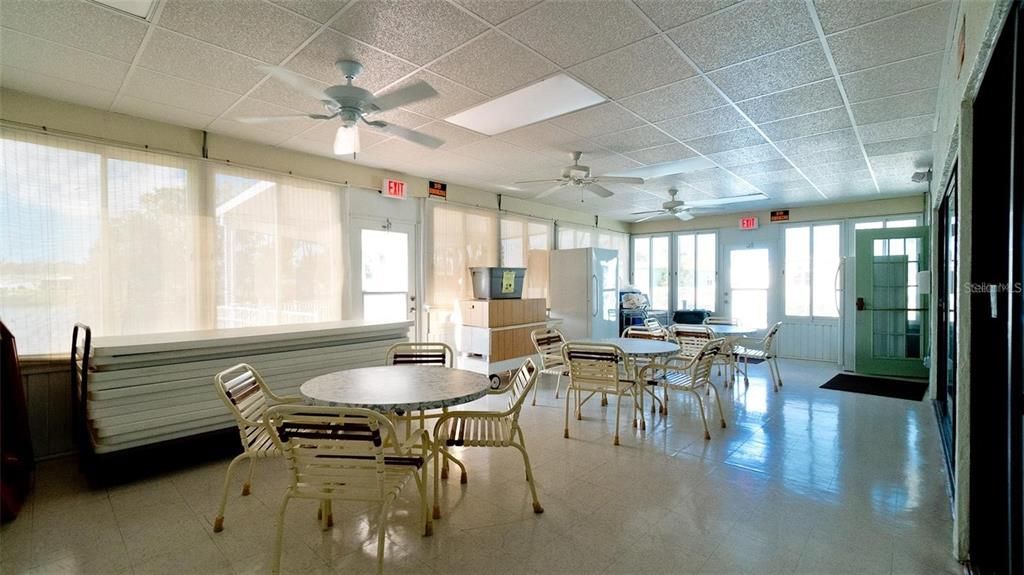 For Sale: $259,000 (2 beds, 2 baths, 1280 Square Feet)