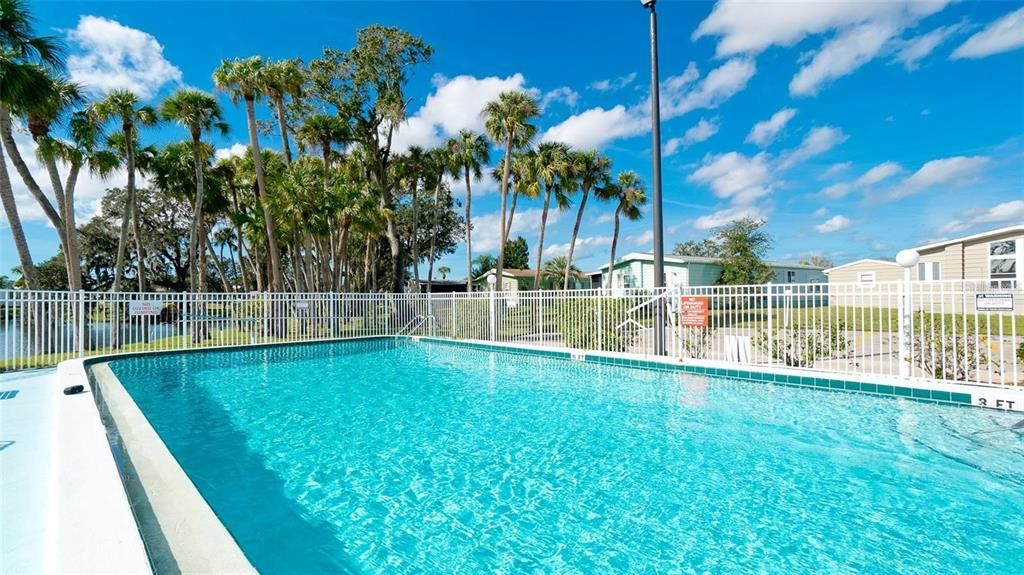 For Sale: $259,000 (2 beds, 2 baths, 1280 Square Feet)