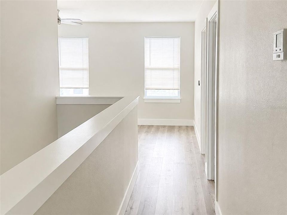 En Venta: $889,999 (5 camas, 4 baños, 3180 Pies cuadrados)