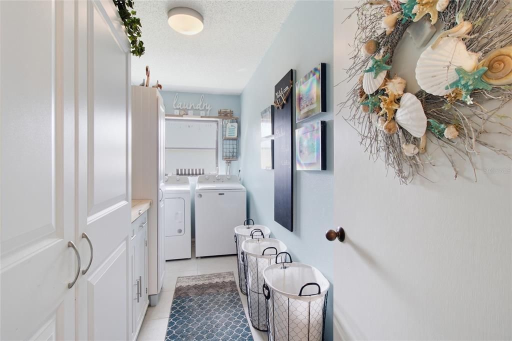 For Sale: $529,900 (2 beds, 2 baths, 1704 Square Feet)