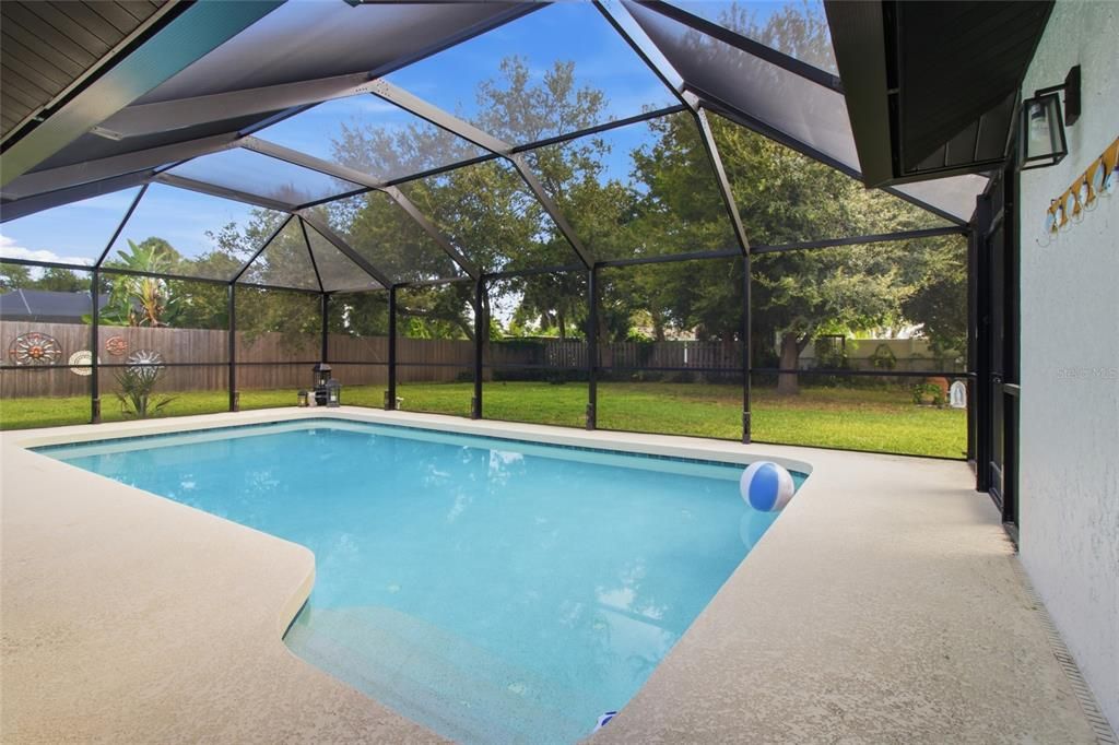 For Sale: $529,900 (2 beds, 2 baths, 1704 Square Feet)