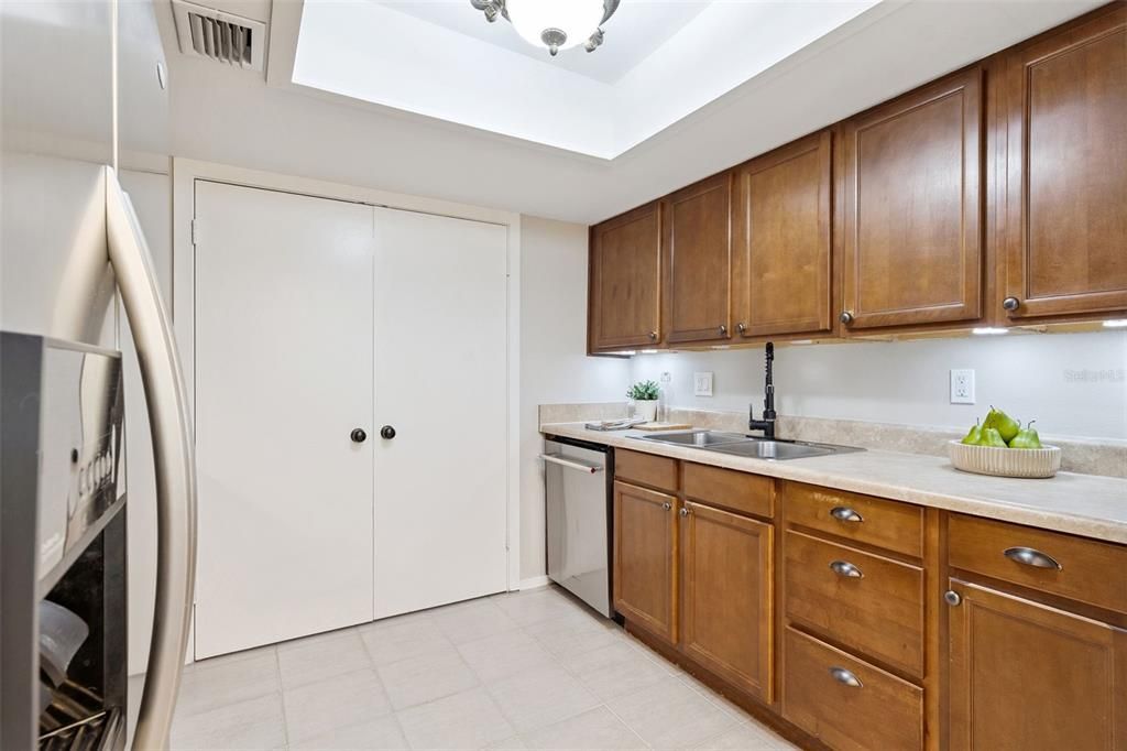 En Venta: $130,000 (2 camas, 2 baños, 1119 Pies cuadrados)