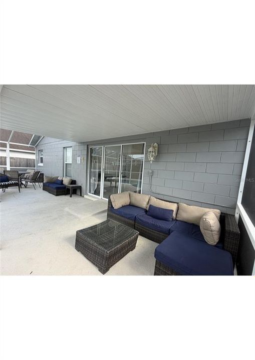 В аренду: $2,750 (3 спален, 2 ванн, 1180 Квадратных фут)