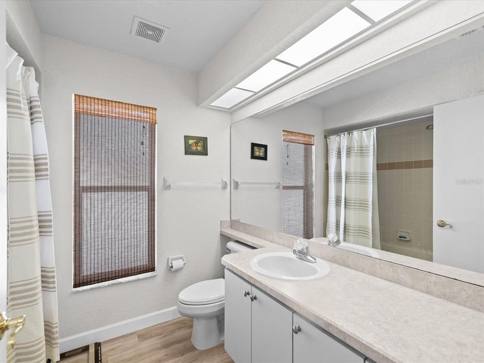 For Sale: $414,000 (3 beds, 2 baths, 1799 Square Feet)