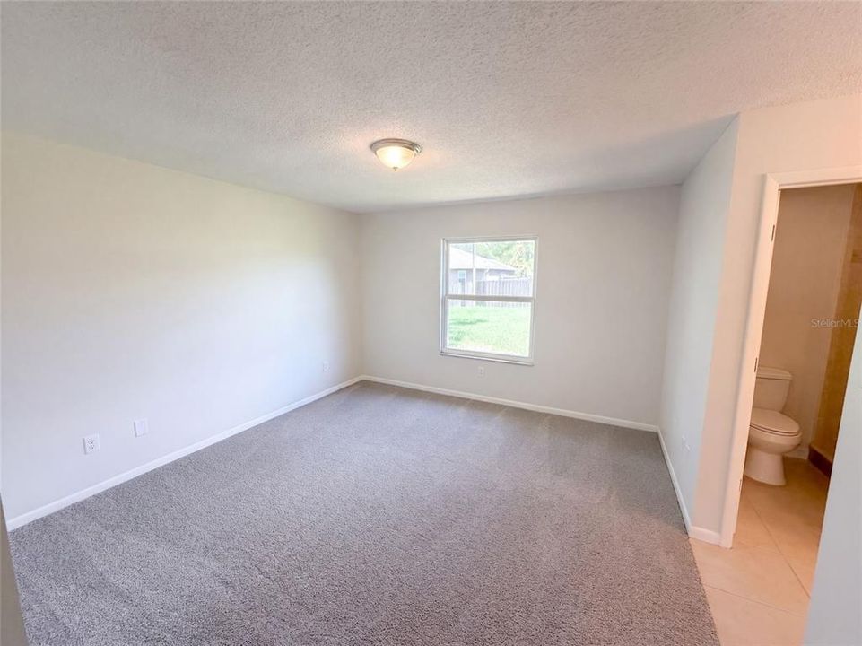 En Venta: $239,000 (3 camas, 2 baños, 1157 Pies cuadrados)