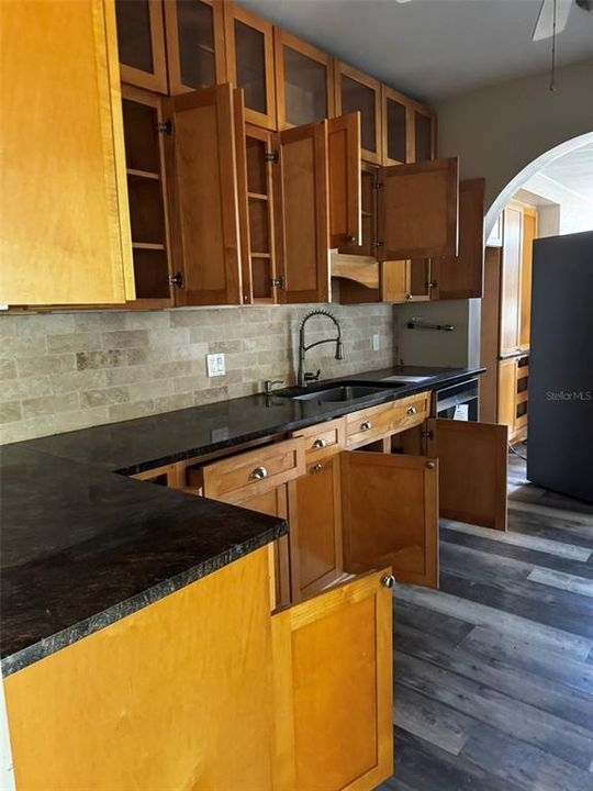 For Sale: $716,125 (5 beds, 5 baths, 3228 Square Feet)
