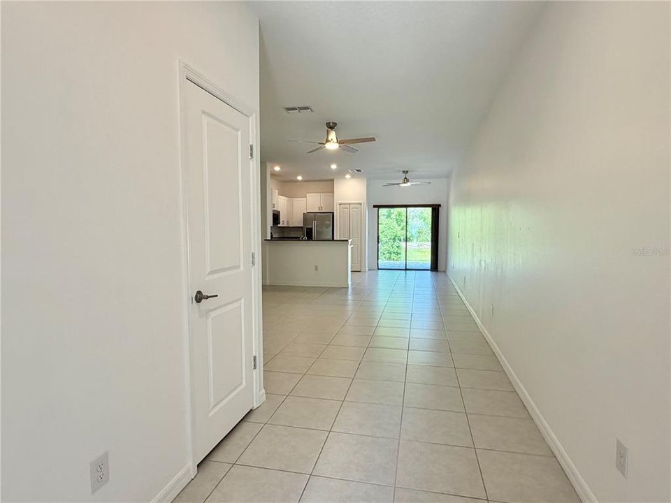 En Venta: $265,000 (3 camas, 2 baños, 1634 Pies cuadrados)