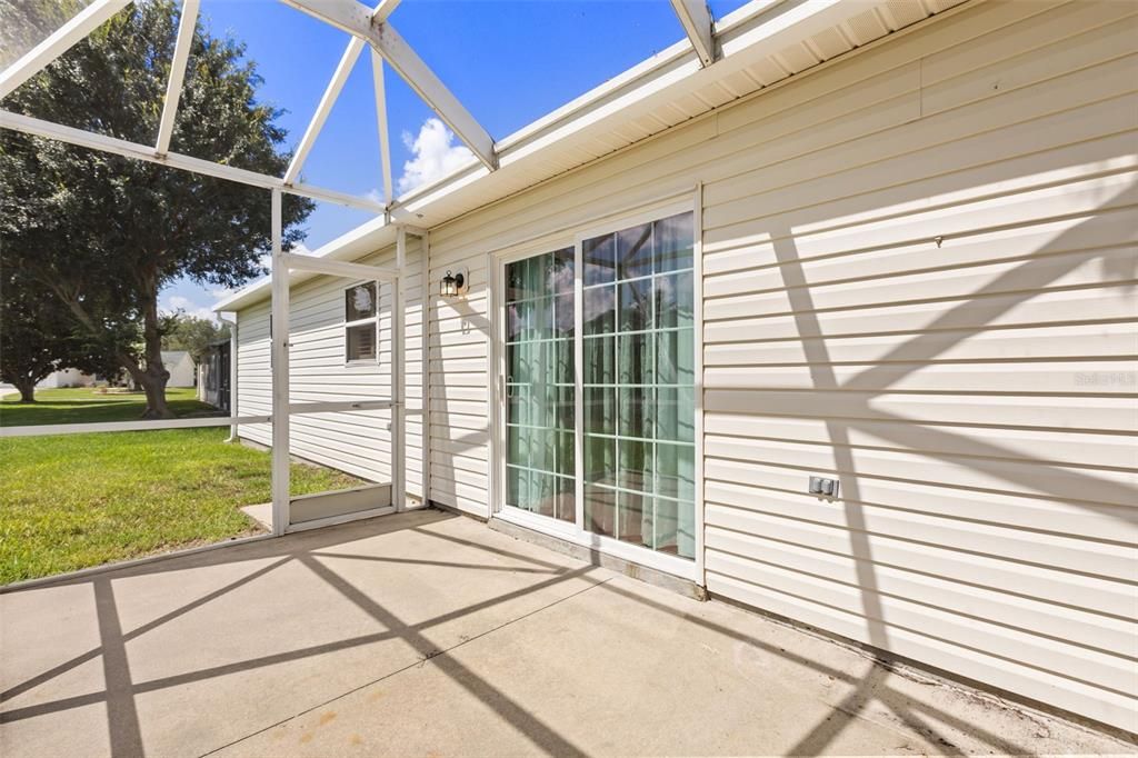 For Sale: $315,000 (3 beds, 2 baths, 1392 Square Feet)
