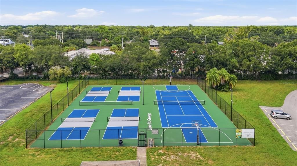 En Venta: $475,000 (3 camas, 2 baños, 1702 Pies cuadrados)