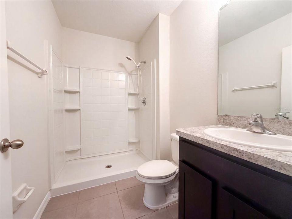 For Sale: $335,000 (5 beds, 3 baths, 2447 Square Feet)