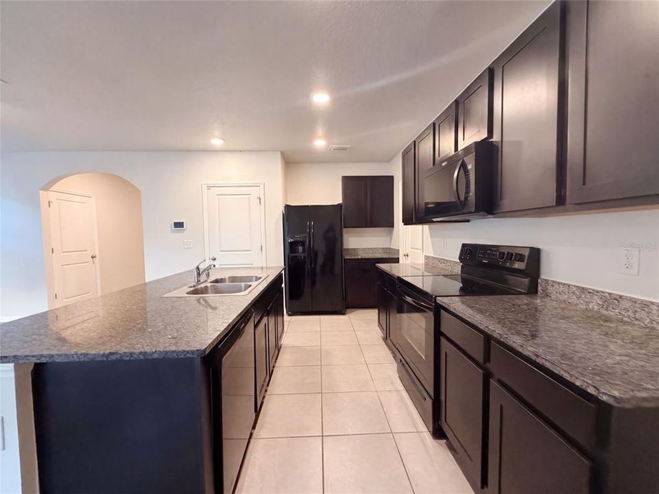 For Sale: $335,000 (5 beds, 3 baths, 2447 Square Feet)