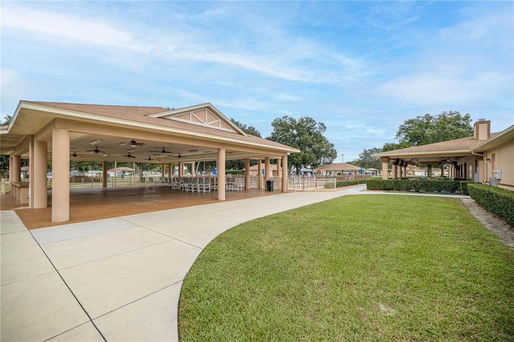 For Sale: $300,000 (3 beds, 2 baths, 1916 Square Feet)