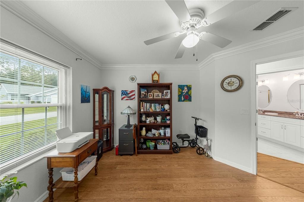 For Sale: $300,000 (3 beds, 2 baths, 1916 Square Feet)