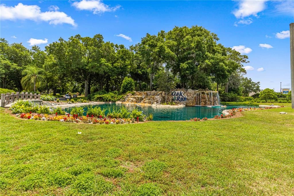 For Sale: $300,000 (3 beds, 2 baths, 1916 Square Feet)