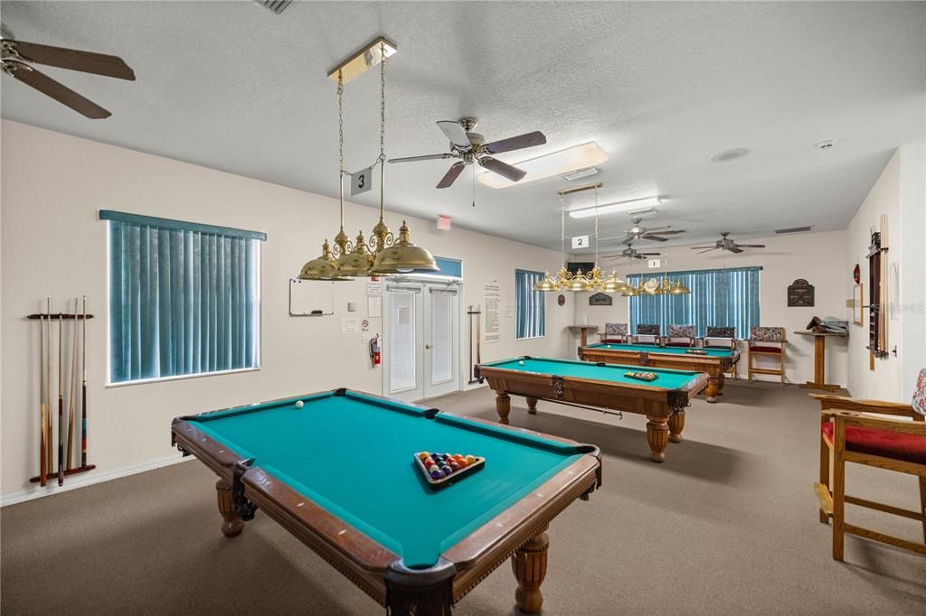 For Sale: $300,000 (3 beds, 2 baths, 1916 Square Feet)