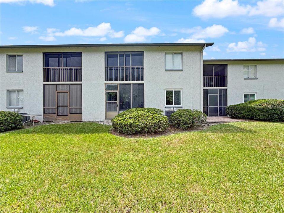 En Venta: $159,900 (2 camas, 2 baños, 960 Pies cuadrados)