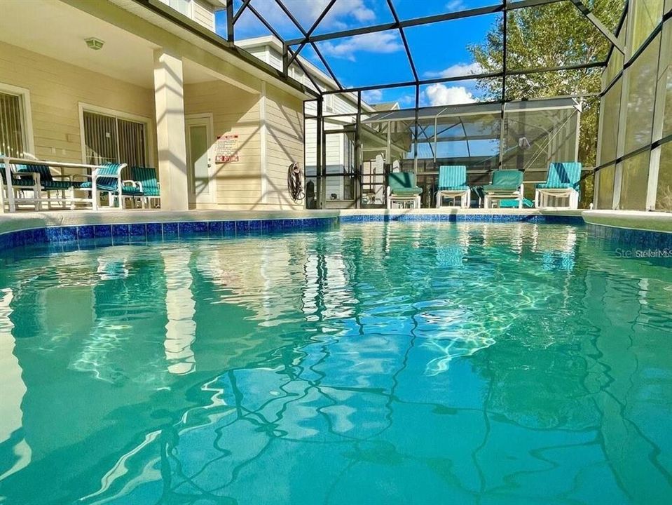 En Venta: $469,900 (5 camas, 5 baños, 2482 Pies cuadrados)