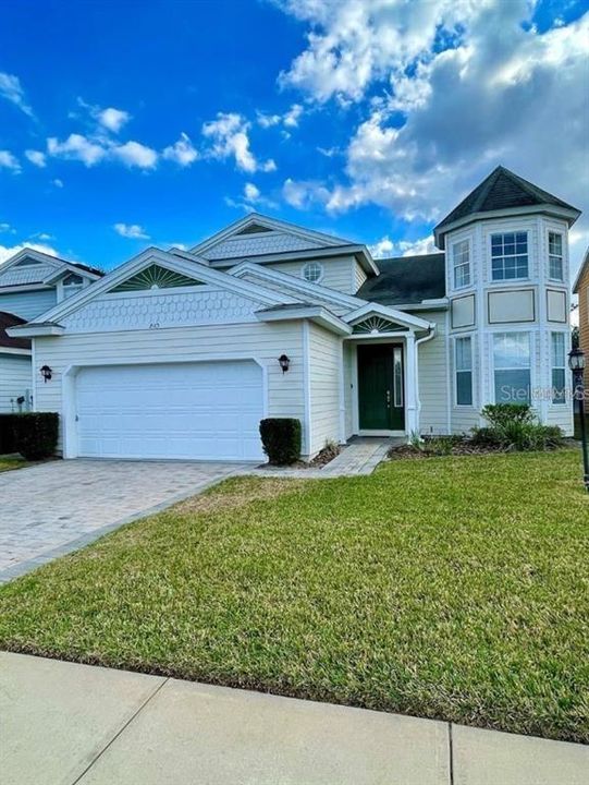 En Venta: $469,900 (5 camas, 5 baños, 2482 Pies cuadrados)