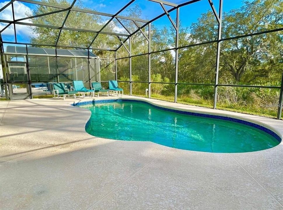 En Venta: $469,900 (5 camas, 5 baños, 2482 Pies cuadrados)