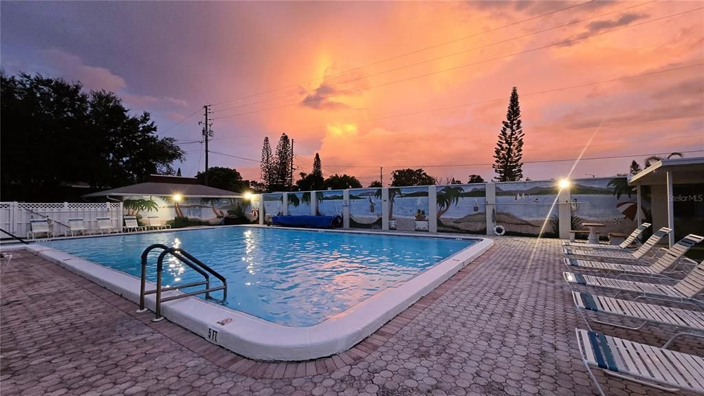 В аренду: $1,400 (2 спален, 1 ванн, 825 Квадратных фут)