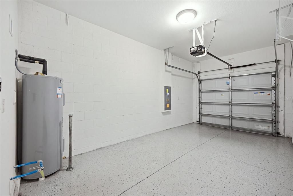 В аренду: $2,250 (2 спален, 2 ванн, 1571 Квадратных фут)