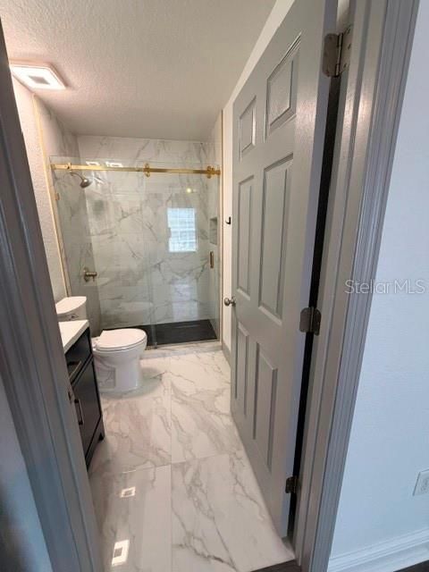 For Sale: $159,000 (1 beds, 1 baths, 708 Square Feet)