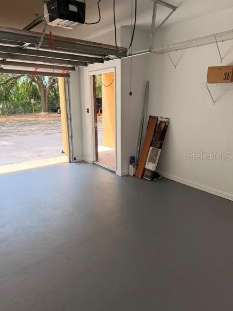 For Sale: $159,000 (1 beds, 1 baths, 708 Square Feet)