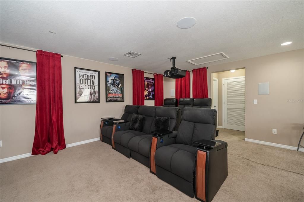 For Sale: $450,000 (4 beds, 3 baths, 2778 Square Feet)