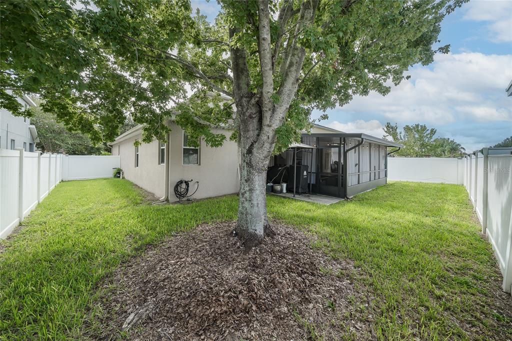 For Sale: $450,000 (4 beds, 3 baths, 2778 Square Feet)
