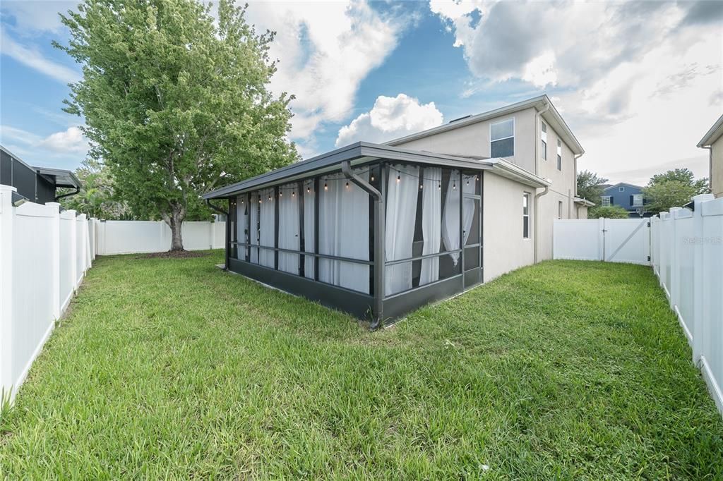 For Sale: $450,000 (4 beds, 3 baths, 2778 Square Feet)