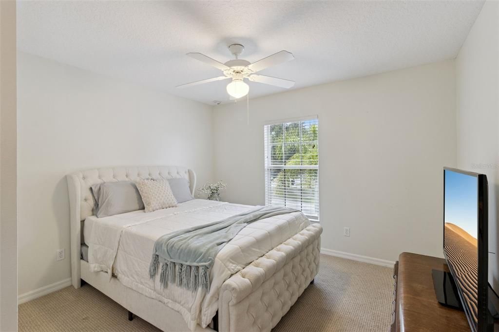 For Sale: $535,000 (5 beds, 3 baths, 2814 Square Feet)