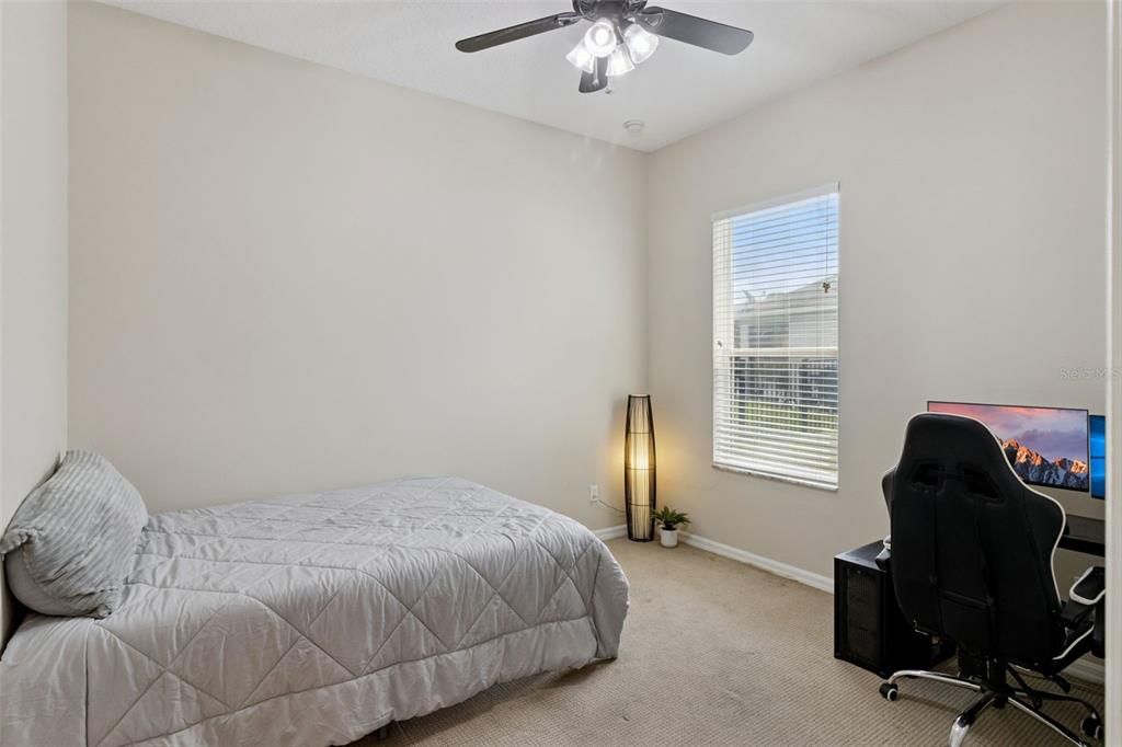 For Sale: $535,000 (5 beds, 3 baths, 2814 Square Feet)