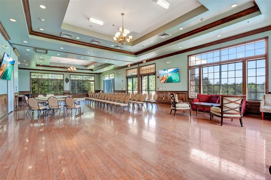 For Sale: $535,000 (5 beds, 3 baths, 2814 Square Feet)