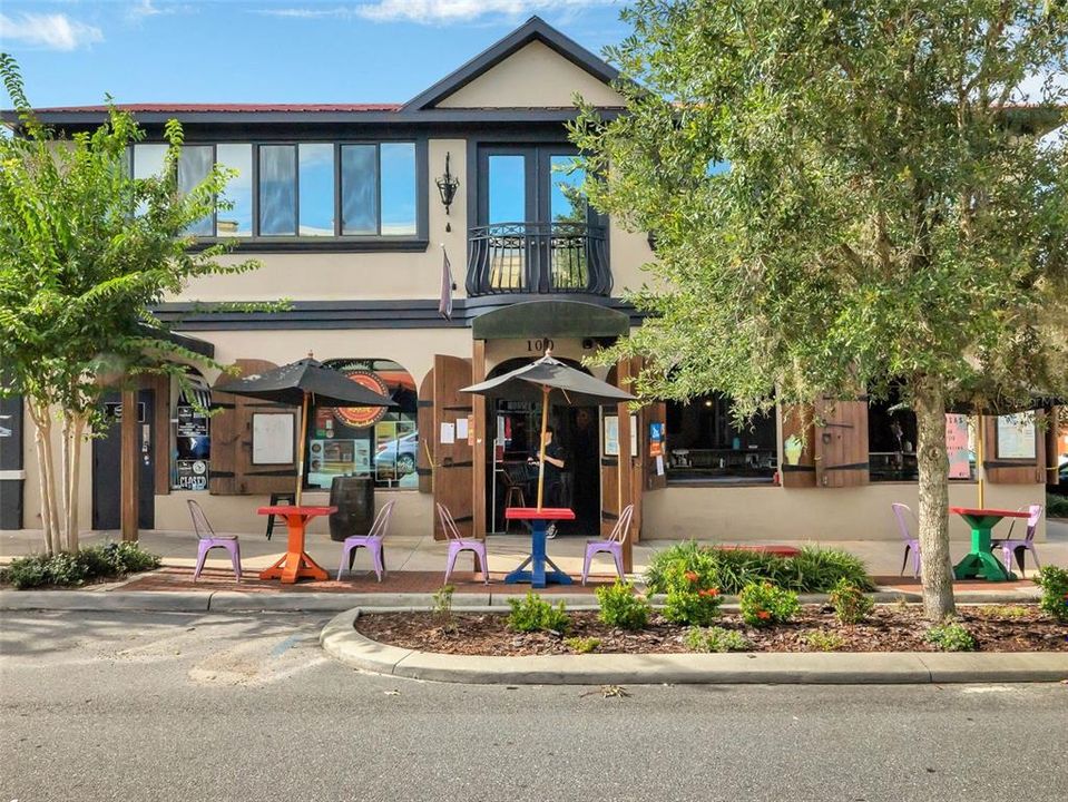 For Sale: $535,000 (5 beds, 3 baths, 2814 Square Feet)