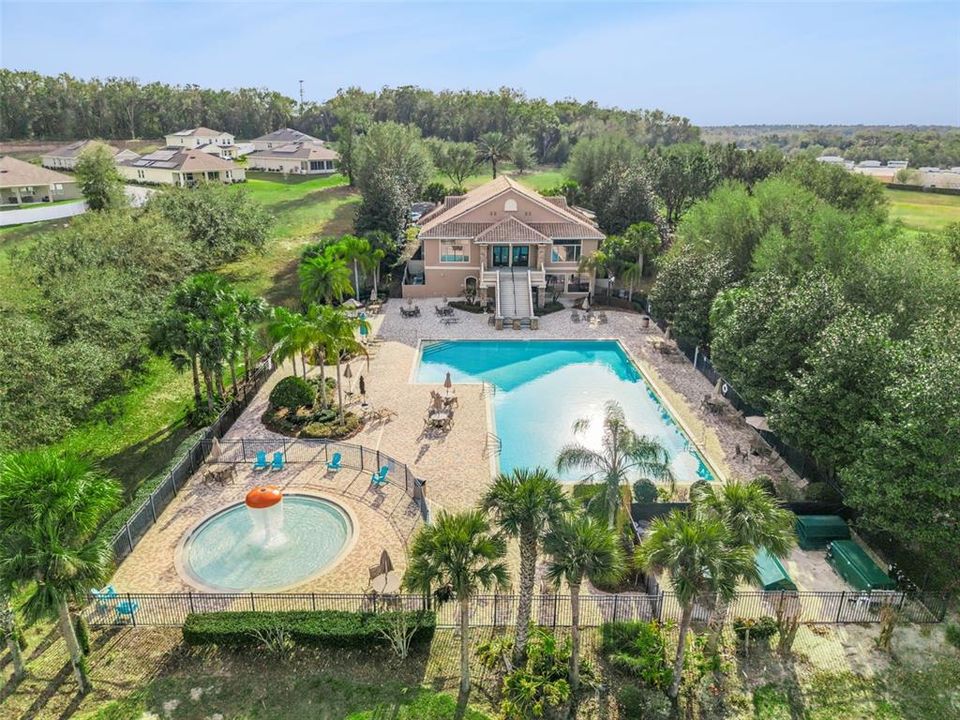 For Sale: $535,000 (5 beds, 3 baths, 2814 Square Feet)
