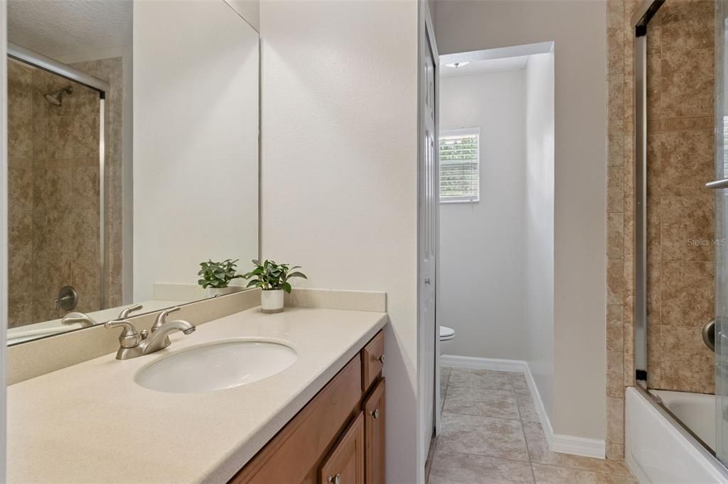 For Sale: $535,000 (5 beds, 3 baths, 2814 Square Feet)