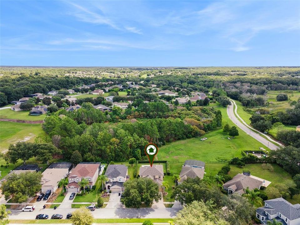 For Sale: $535,000 (5 beds, 3 baths, 2814 Square Feet)