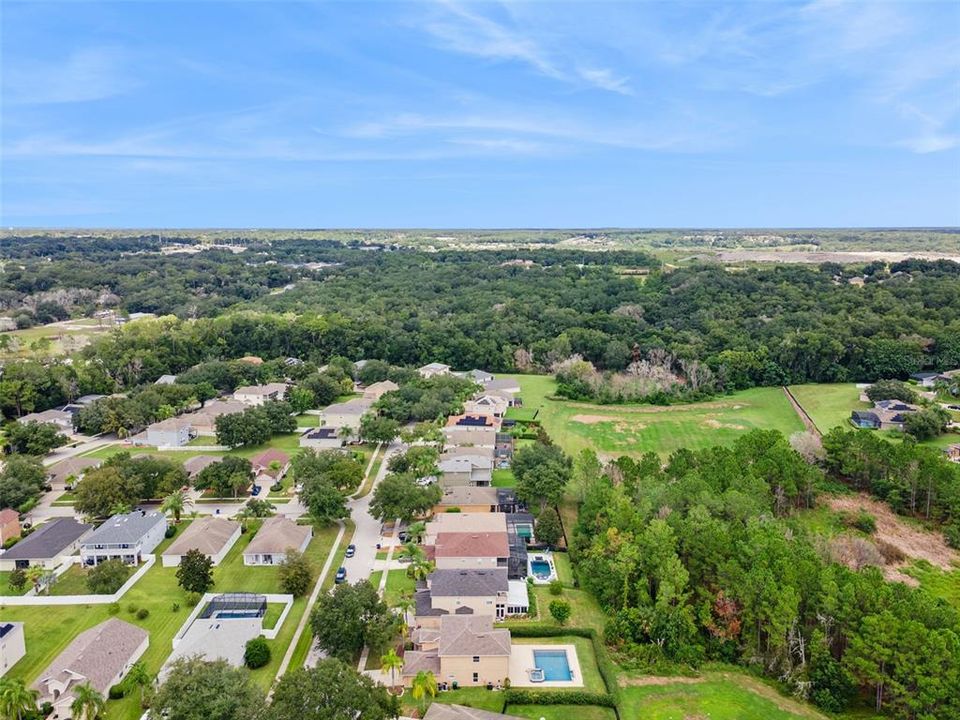 For Sale: $535,000 (5 beds, 3 baths, 2814 Square Feet)