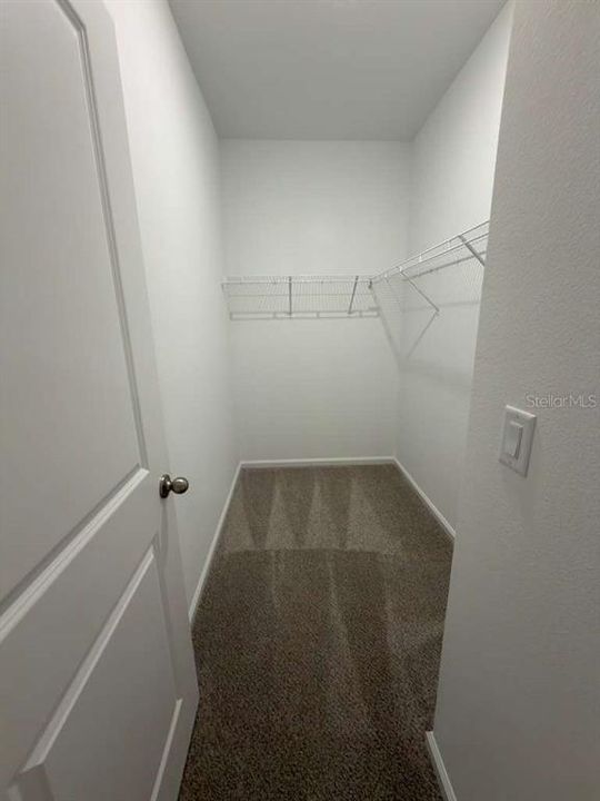 En Renta: $4,100 (4 camas, 3 baños, 2718 Pies cuadrados)