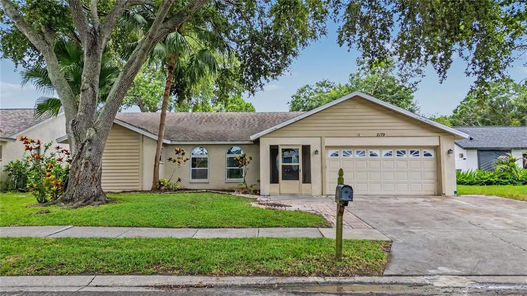 En Venta: $499,000 (4 camas, 3 baños, 2088 Pies cuadrados)