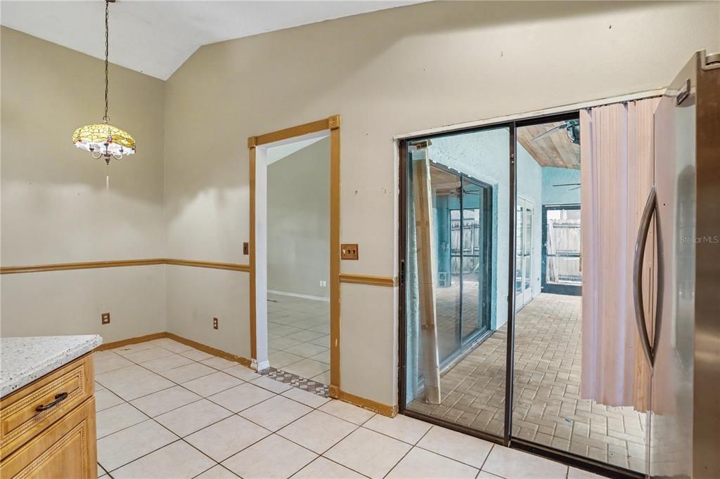 En Venta: $499,000 (4 camas, 3 baños, 2088 Pies cuadrados)