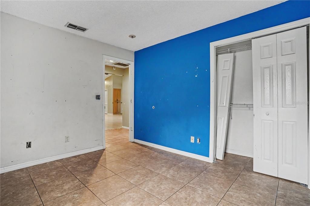 En Venta: $499,000 (4 camas, 3 baños, 2088 Pies cuadrados)